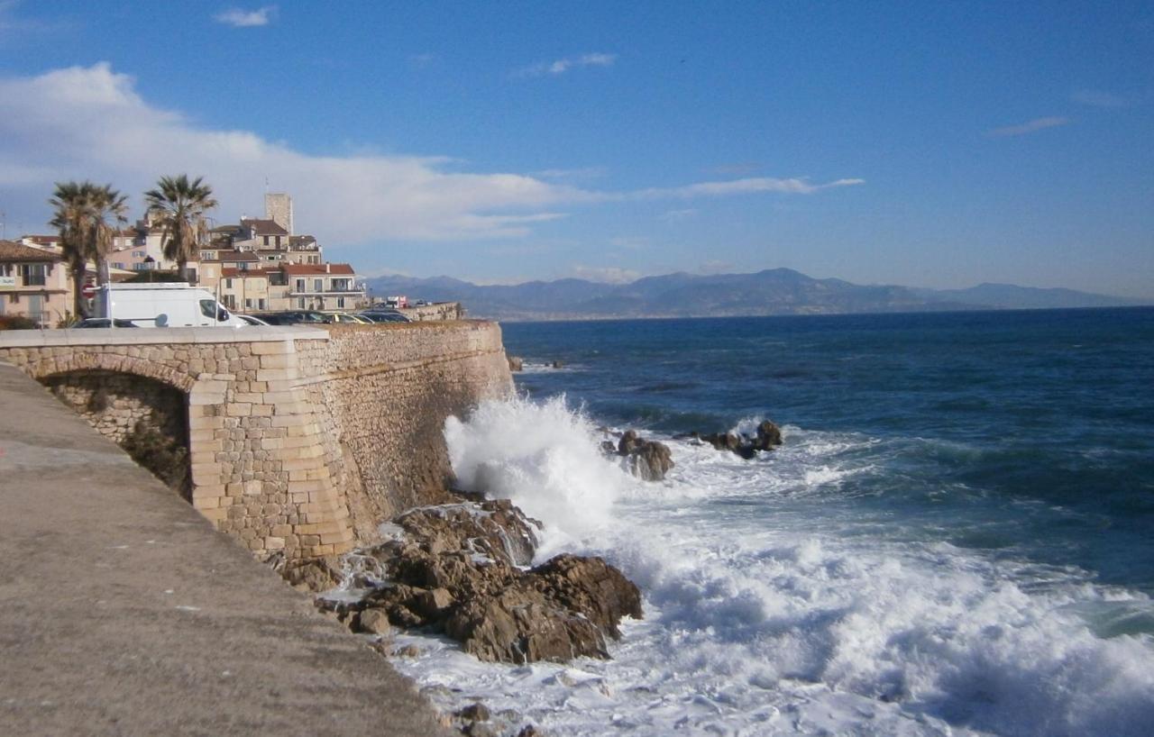 Appartement 2 Pieces Coeur Vieil Antibes Buitenkant foto